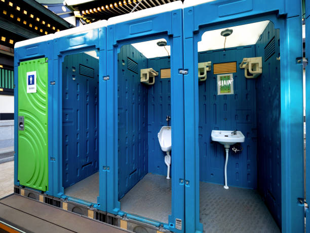 Best Porta potty rental near me  in North Puyallup, WA